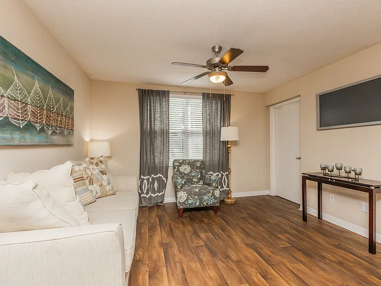 The Place at Capper Landing (aka Kendall Court) — Photo 31