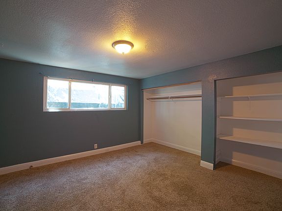 5th image of 23 Scharff Ave