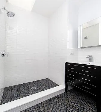 352 E 13th St #1S — Photo 14