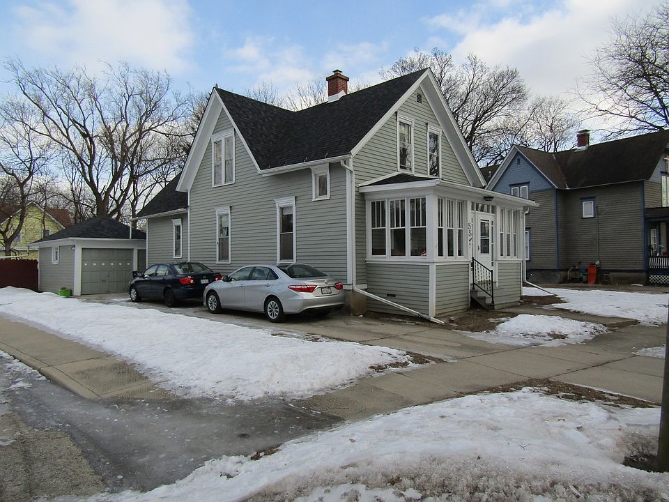 2nd image of 55 N Worth Ave