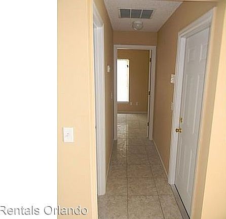 4th image of 1013 Dampierre Ct
