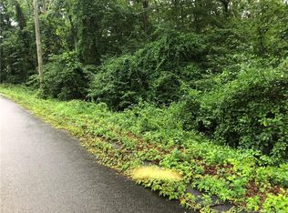 8 Kings Rd, Coventry, CT 06238