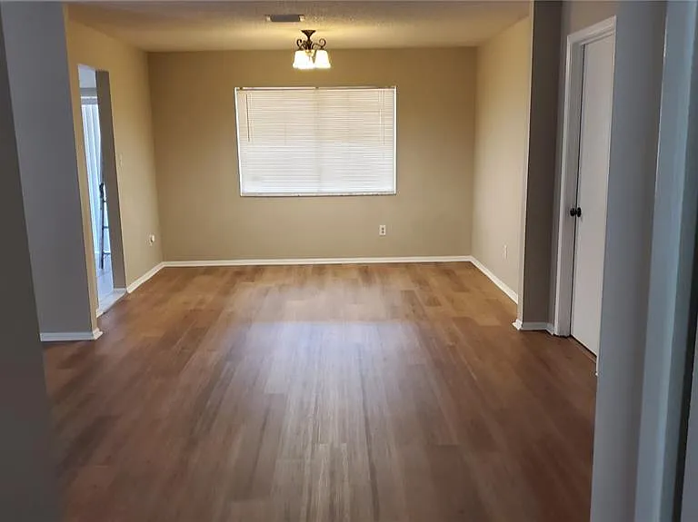 1311 Alfonzo Cir — Photo 4