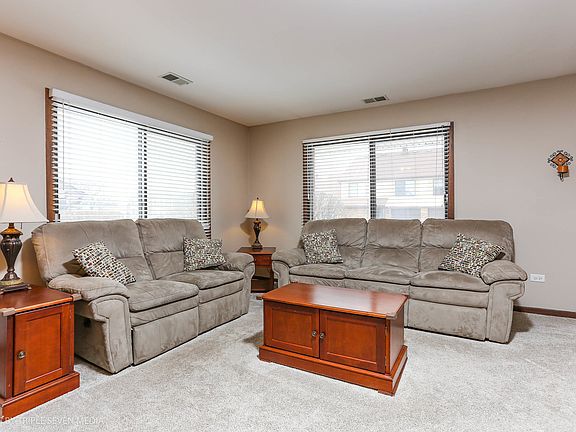 5th image of 9231 Therese Ct
