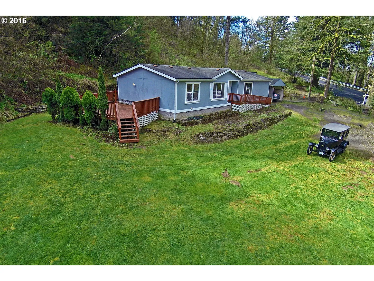 37603 NE Vernon Rd photo 1