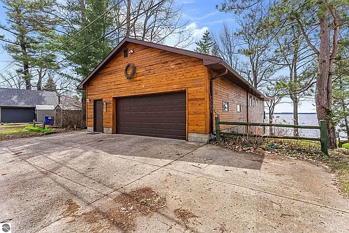 2301 E Lake Mitchell Dr #1 Photo 1