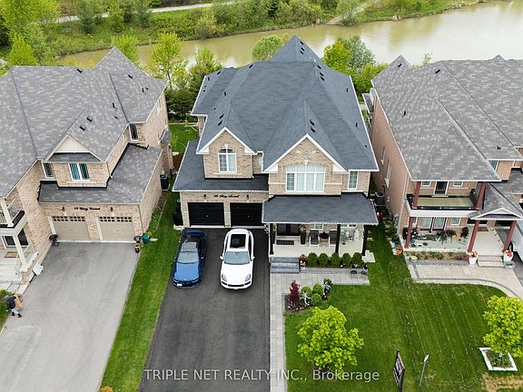 3rd image of 16 Roy Rd