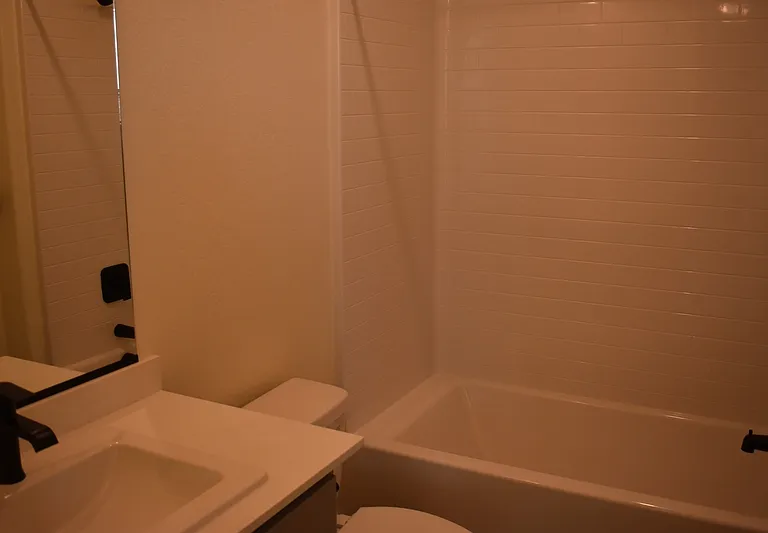 682 Stephanie Dr #2 — Photo 10