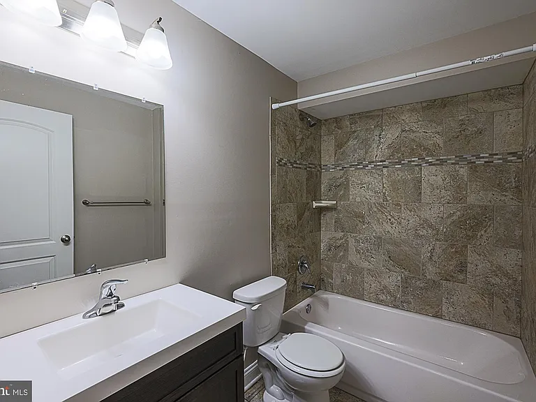 3709 Fords Ln — Photo 17