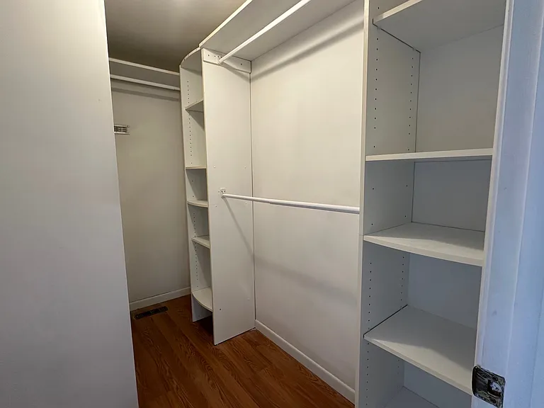 969 Bridge Park Dr — Photo 16