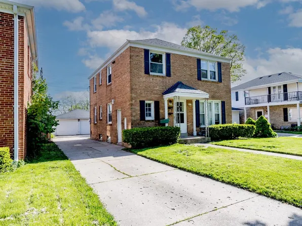 9015 West Hawthorne AVENUE #9017, Milwaukee, WI 53226