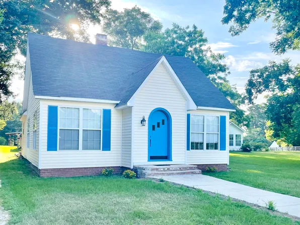 808 Elm St, East Dublin, GA 31027