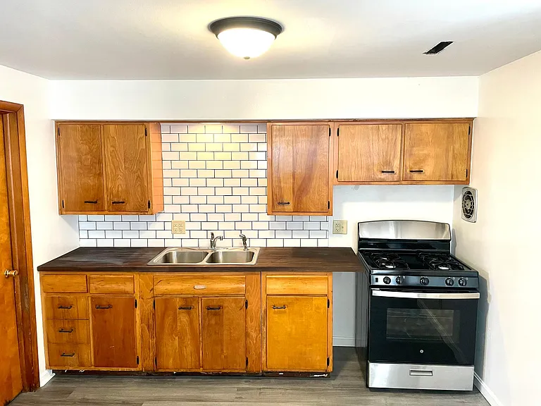 5021 Scioto Darby Rd — Photo 5