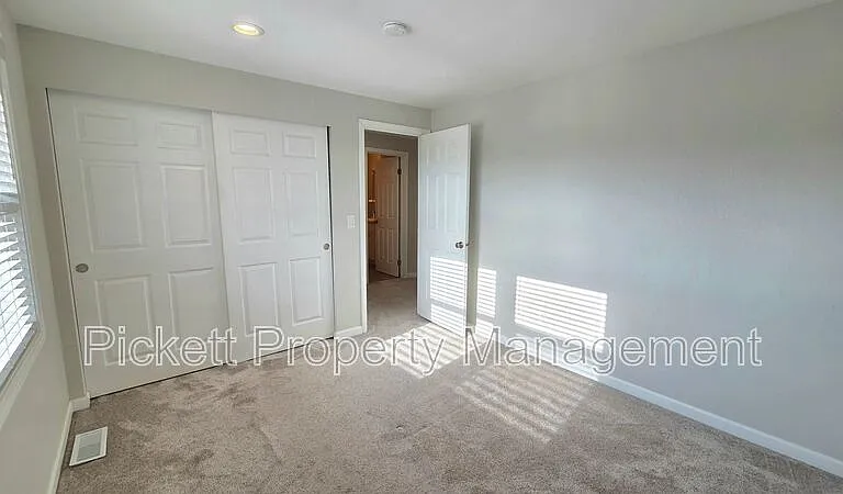 8067 Daniel Pl NW — Photo 38