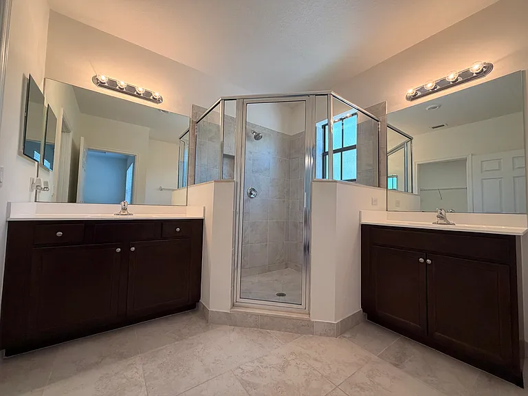 6145 Bangalow Dr — Photo 15