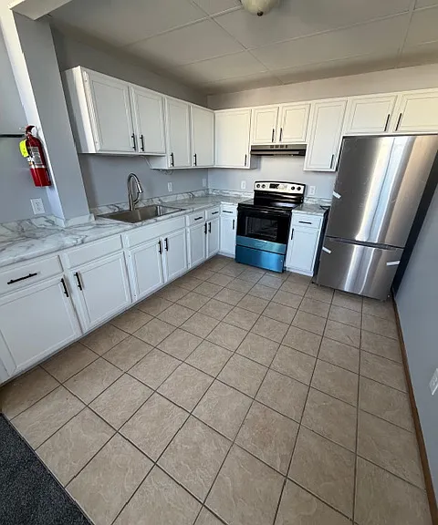 205 Plum St #5 — Photo 3