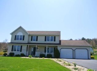 29 Valley Green Dr, Danville, PA 17821