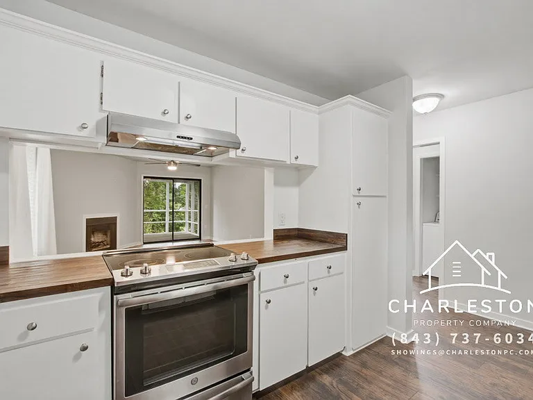 2741 Jobee Dr #5 — Photo 10