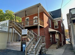 4 S Broad St APT 2, Lititz, PA 17543