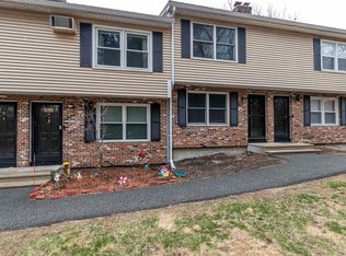 4 Picadilly Ct, Manchester, NH 03104