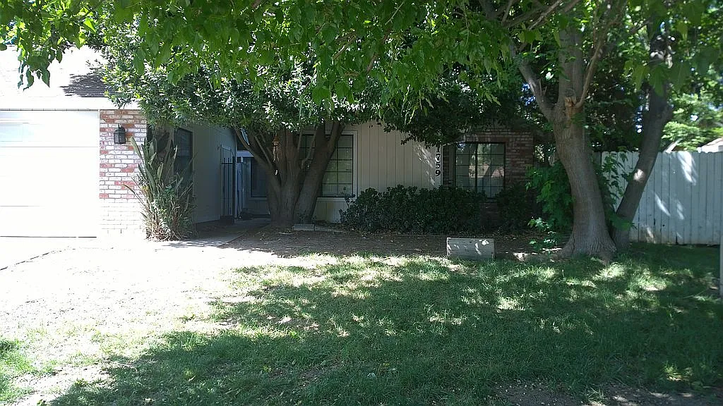 1759 Urbana Way photo 1