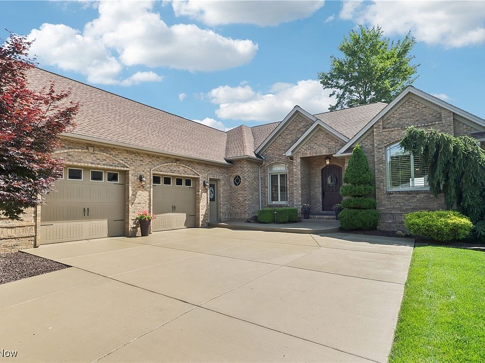 1st image of 131 Heron Bay Dr