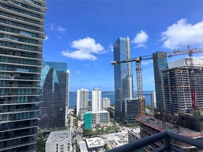 60 SW 13th St APT 2402, Miami, FL, 33130