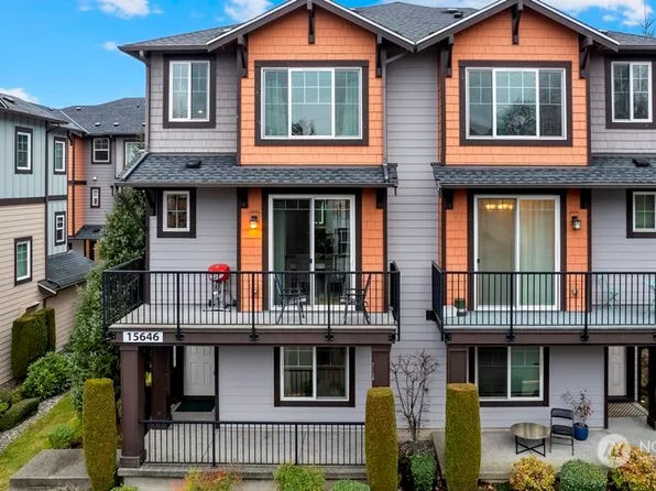 15646 NE 102nd Way #102, Redmond, WA 98052