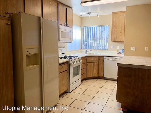 3rd image of 32752 Cathedral Canyon Dr Unit 1