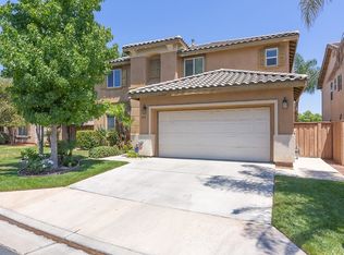 212 Prado Dr, Hemet, CA 92545