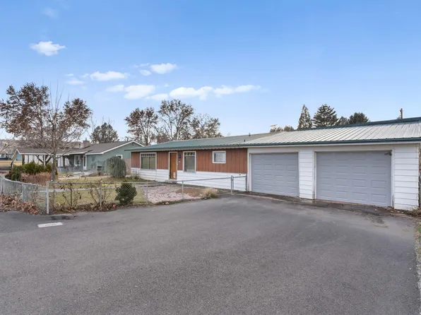 761 N 59th Ave, West Richland, WA 99353