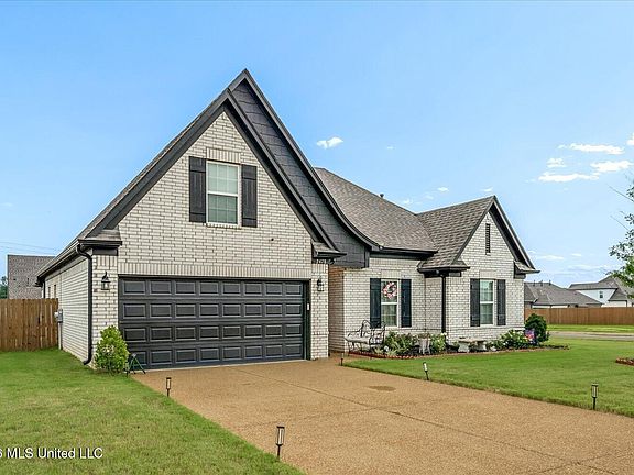 2nd image of 2478 Johnny Ray Dr