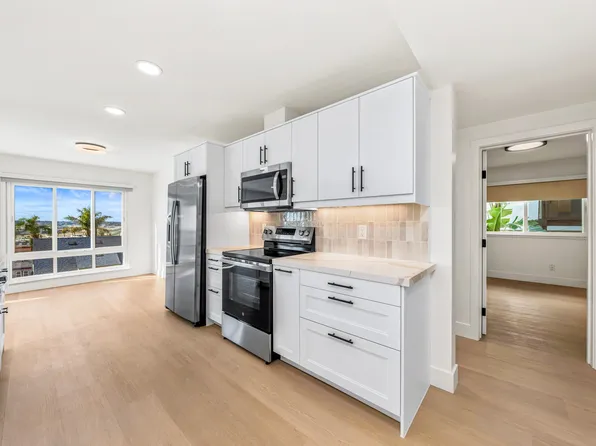 2256 Albatross St, San Diego, CA