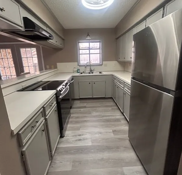 106 Forest Creek Dr — Photo 2