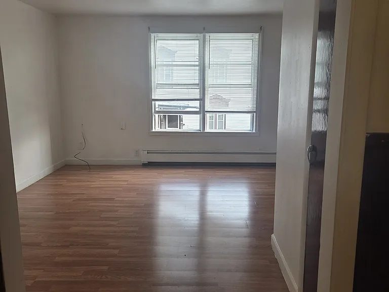88 Blackstone St — Photo 4