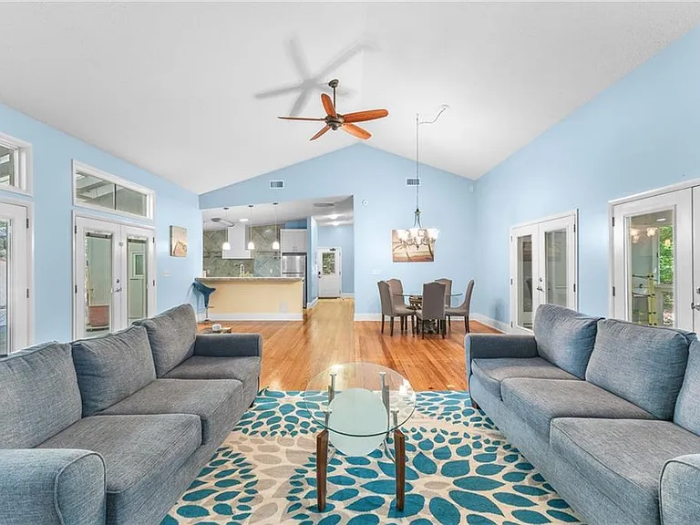 6567 Tahiti Way — Photo 7