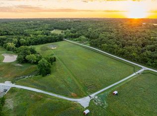 Reynolds Rd, Orrick, MO 64077