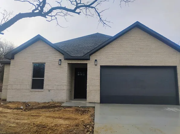 146 Hauser Pl, Bridgeport, TX 76426