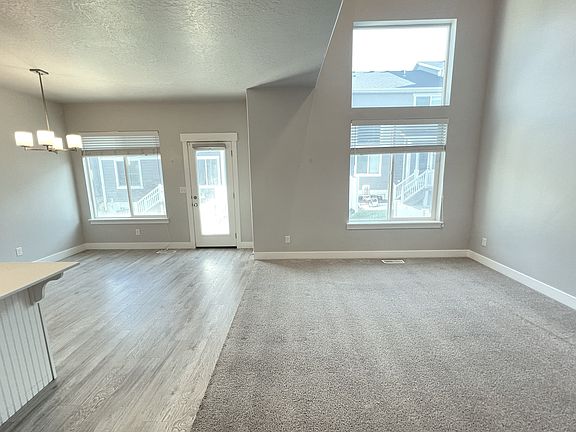 5th image of 4185 W 1630 N