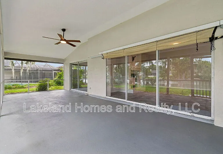 95 Woodside Dr — Photo 45