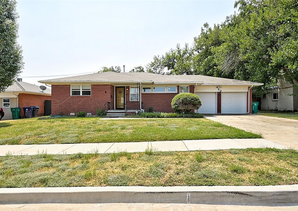 1st image of 420 SW 50th St