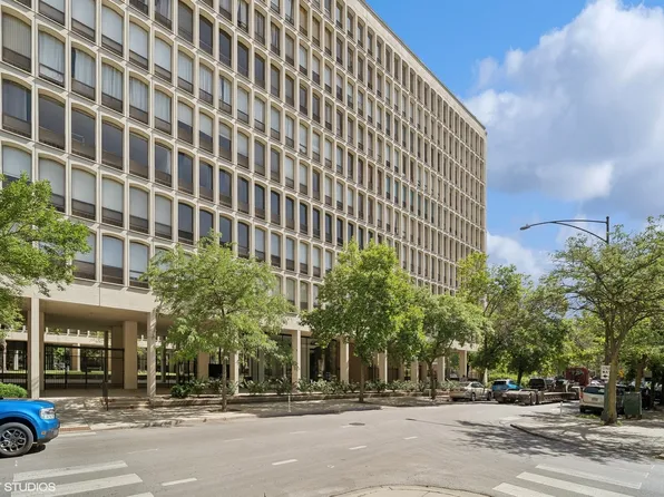 1450 E 55th Pl APT 930S, Chicago, IL 60637