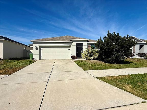 3rd image of 257 Meadowbrook Blvd