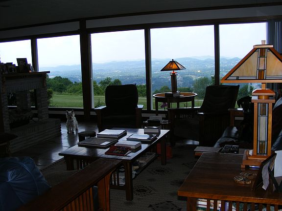 An all-seasons house!