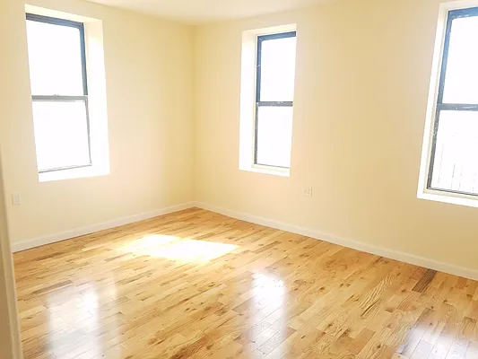 Rented by Alma Realty Corp. | media 3