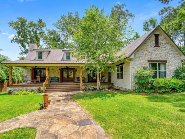 223 Triple South Dr, Mount Vernon, TX 75457