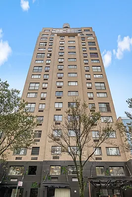 Rented by AD Real Estate Investors | media 18