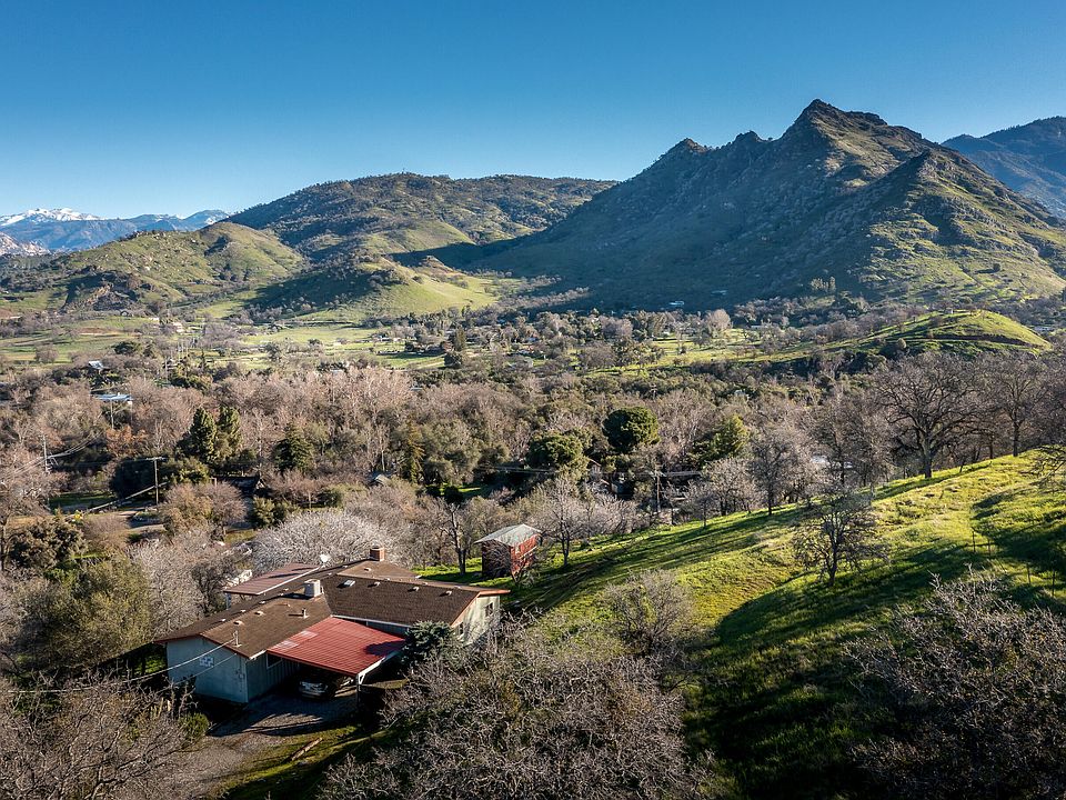 1st image of 40410 Cherokee Oaks Drive