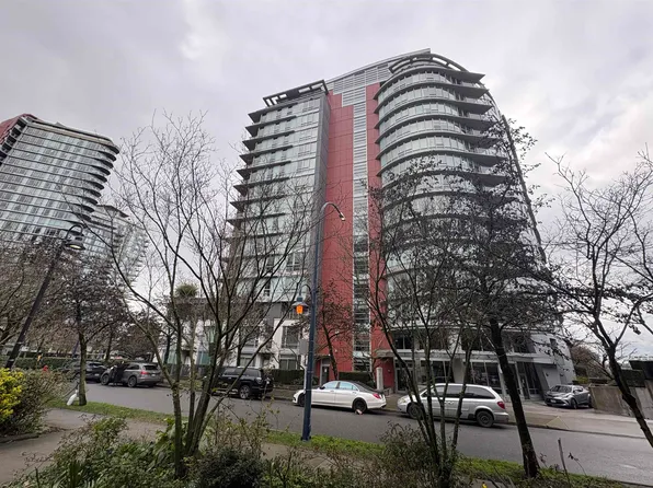 980 Cooperage Way #1106, Vancouver, BC V6B 0C3