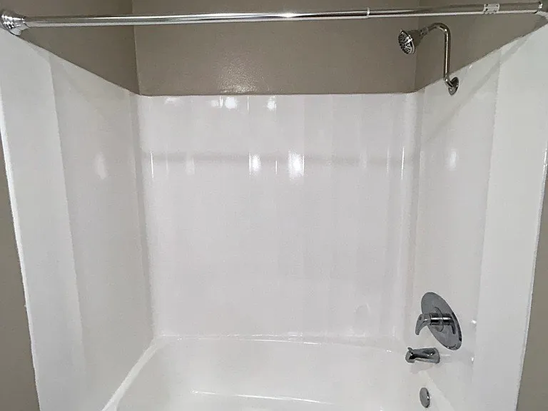 Taylor Garden Apartments — Photo 40